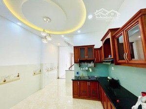 bán nhà 4 tầng btct kiên cố quận 5 đường nguyễn biểu giá chỉ 8 tỷ 850 triệu tl chính chủ