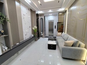 bán nhà riêng kim ngưu, 33m2 x 6 tầng, 3pn thang máy mới đẹp sổ đỏ chính chủ 8.6 tỷ