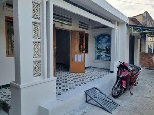 kh ngộp bán nhà ngay trung tâm hội nghị tiệc cưới long bình, ngay đường nguyễn xiển, quận 9