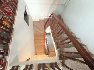 bán nhà khu khương đình 100m2 x 4 tầng, gần phố - 3 gác tránh, sẵn dòng tiền kinh doanh ổn định