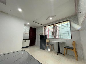 cho thuê phòng trọ tại lê quang định, 4,7 triệu, 28m2, 1pn, 1wc, nội thất cơ bản