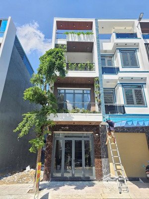 bán nhà hoàn công đầy đủ ngay ngã tư miếu ông cù cực slay