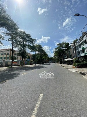 bán gấp nền đất 5x24m, mặt tiền lớn 30m đối diện trường học ngay kdc phú lợi