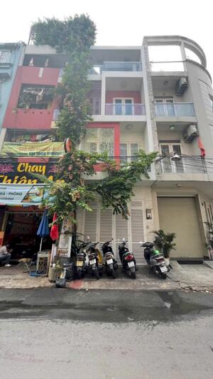 BÁN NHÀ MẶT TIỀN HOA SỮA – KHU BIỆT THỰ PHÚ NHUẬN | GIÁ CHỦ GIẢM CỰC MẠNH – CHỈ CÒN 18 TỶ Diện tích: 3.8 x 12.2m – Công nhận: 46.4m²