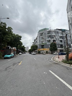liền kề himlam lý sơn - 72,5m2 6 tầng hoàn thiện ngoài 17 tỉ