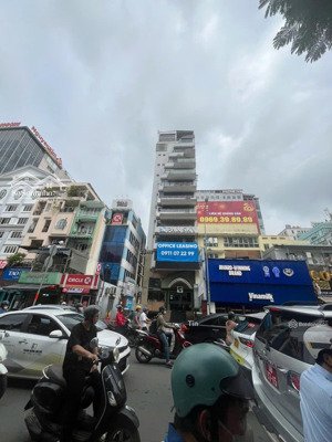 bán nhà mt trường sơn 2 tân bình,dt:15x30 cn 450m2-9 tầng hdt 500tr giá 120 tỷ