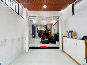 Bán nhà 5 tầng Hiệp Thành 35, Quận 12 – góc 2 mặt tiền – gần trường Võ Trường Toản