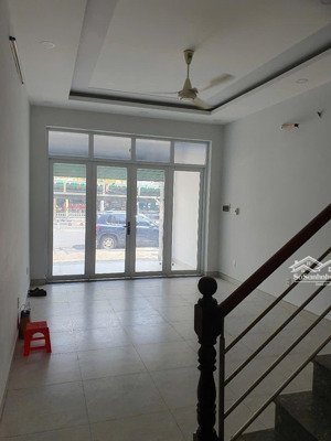 mặt tiền nguyễn văn lượng p17 - 4x18m trệt 3 lầu st - nhà mới sơn sửa