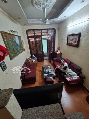 phố đoàn trần nghiệp,bán nhà 5 tầng,3 ngủ,1 nhà ra phố,lô góc,kinh doanh cho thuê,giá 8,5 tỷ