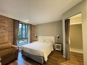 phòng cực xịn full nội thất như hình - free gym, hồ bơi - bao phí
