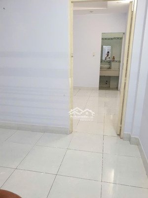 cho thuê nhà đẹp nguyên căn đường hương lộ 3 kế aeon tân phú