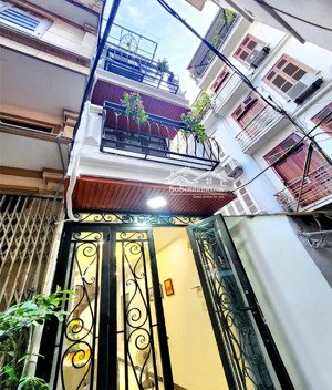 bán nhà đẹp phố hàng chuối,diện tích 24m x 5 tầng,3 ngủ,full nội thất,giá 6,4tỷ.