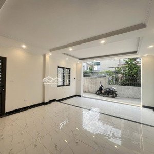 nhà đẹp phúc đồng long biên, ô tô vao nhà, lô góc, 3 bước ra phố, giá cực hời