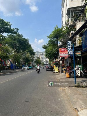 bán nhà mt trường sơn p15 quận 10 bề ngang 5m kết cấu 5 tầng đang cho thuê 50tr/th giá 23 tỷ