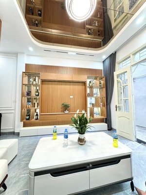 bán nhà xuân đỉnh ngoại giao đoàn, nở hậu, dân xây,đẹp mới ở luôn,xem là thích 40m 8.2tỷ 