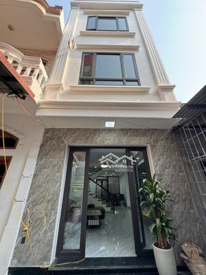 bán nhà mới xây tại ngô gia tự ngõ nông rộng chỉ việc xách vali về ở