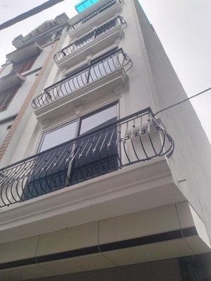 bán nhà lô góc 31m2. 5 tầng tại hồ tùng mậu, mai dịch, cầu giấy, hà nội, giá ưu đãi chỉ với 8,5 tỷ