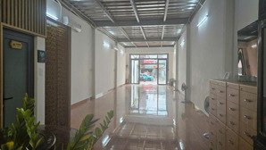vị trí vàng! cho thuê mặt tiền đường nguyễn thị thập, quận 7 - duy nhất 1 căn