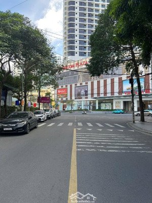 toà căn hộ mt hoàng hoa thám/ nha trang (gần toà vincom lê thánh tôn)