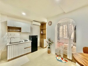 căn hộ 1 phòng ngủ, pk đủ nội thất ngay cầu kiệu, p. tân định, quận 1