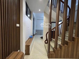 chốt!!! bán nhà đường trường chinh ngay gần ngã 4 sở 31m 5 tầng+ mặt tiền 7m chỉ 7.1 tỉ