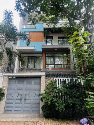 bđs giá tốt nhất đường hoa khu phan xích long. dt: 8x16m - 122m2 4 tầng mới. chỉ 48tỷ 