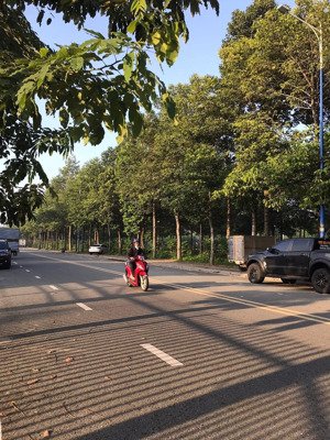 chủ nợ bán nhanh lô góc 302m², mt đường số 1 & 34, thới hoà, phú chánh, tdm, sổ sẵn, xây dựng ngay