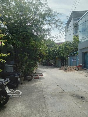 bán nhà 3 tầng gần đh kinh tế khu ngũ hành sơn đà nẵng 100m2 ngang 5, 5 phòng ngủ, 6 wc