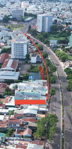 cần bán lô đất mặt tiền trường chinh trung tâm thành phố pleiku, cách ksạn mường thanh chỉ 400m