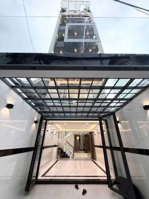 đi nước ngoài định cư bán gấp nhà ở mặt tiền đường nguyễn hoàng, phường an phú, thủ đức, giá 5 tỷ