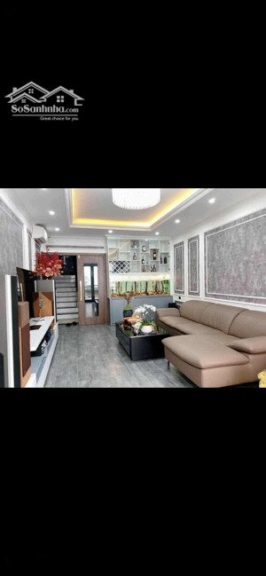 bán nhà mặt phố bùi ngọc dương, 31,5 tỷ, 72m2, đẹp, nhiều tiện ích