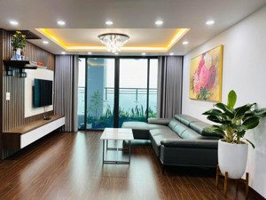 golden palm 104m2, 3pn 2vs, full nội thất giá chỉ 20 triệu/tháng - gọi: 