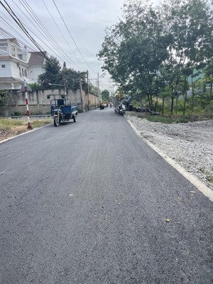 đất hoà lợi gần đường đt 741, vị trí làm nhà sân vườn