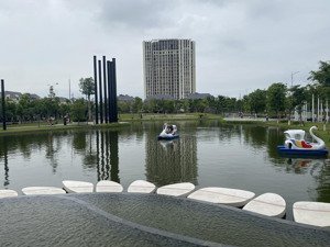 căn 3 ngủ 95m2, hướng đông nam đầy đủ nội thất, giá chỉ 6,4 tỷ bao thuế phí tại moonlight 1