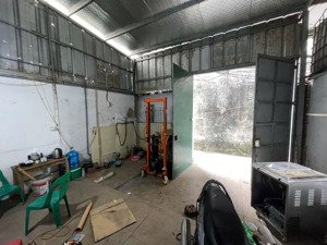 bán gấp nhà xưởng thuý lĩnh - lĩnh nam. 75m. c4. mt 5,2m. giá 6,35 tỷ. sổ vuông đẹp. nhà 2 mặt ngõ.