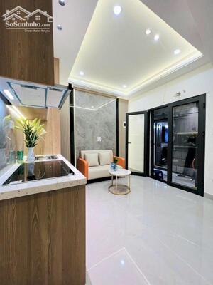 Bán nhà phố Bạch Mai, full nội thất, sổ riêng, 3 pn, chỉ 3,8 tỷ