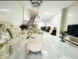 cho thuê nhà đẹp, full nội thất mỹ gia. lh: 