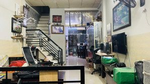 bán nhà hẻm thông dương bá trạc, q8 60m² giá chỉ 6.7 tỷ tl gần chợ bến thành!