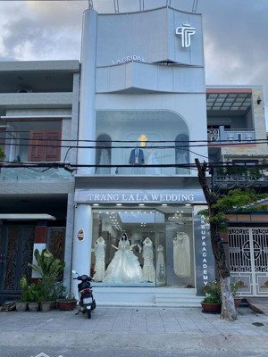 bán căn nhà 3 tầng - xã đại lộc - tp. đà nẵng