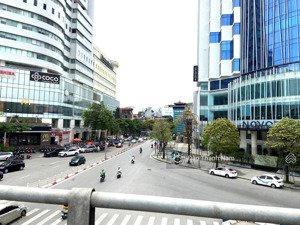 bán nhà phố thái hà. phù hợp xây building hoặc giữ tiền. 207mxmt 9m. 56 tỷ