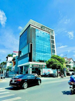 buiding giá rẻ nhất trần hưng đạo - q1 - dt: 8 x 22m,nở 13m - hầm 7 tầng giá 55 tỷ tl