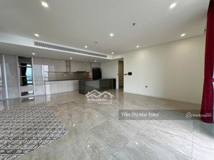 thuê ngay căn 5pn, 215m2, ntcb có tủ lạnh, máy giặt, máy sấy, chỉ 5000$ ở thảo điền green quận 2