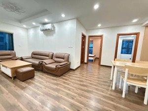 bán căn 3n2vs, goldmark city. full nội thất rất đẹp. 7,250 tỷ