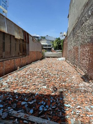 bán nhanh lô đất đ. huyện 31, xã tân hương, châu thành, tiền giang. gần kcn tân hương, 120m2/650tr