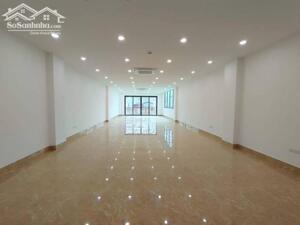 Cho thuê nhà mới thông sàn thang máy mặt phố Hồ Tùng Mâu. DT 70m x 6t, mt 5m. Giá 38tr.