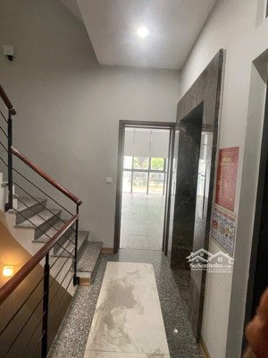 cho thuê phân lô trung yên, yên hoà, cầu giấy. nhà mới thang máy, vỉa hết kinh doanh. 75m2, 6t tm