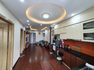 chính chủ cần bán gấp căn hộ 65m2, full nội thất chung cư thanh hà mường thanh