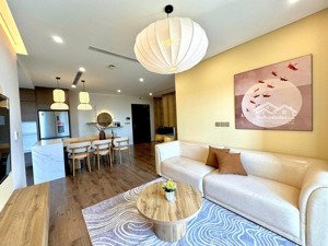 cho thuê chung cư 90 nguyễn tuân, 2 phòng ngủ, giá 13,5 tr/th