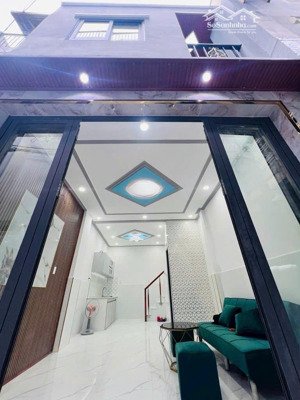 cần bán căn nhà gần mặt tiền đường 12m, dân cư đông, đầy đủ tiện ích xung quanh