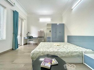 căn hộ dịch vụ 1pn, 40m2 tại d5, bt, ưu đãi 500 - 1tr cho sinh viên giá chỉ 7tr ở từ 3 - 4 người.